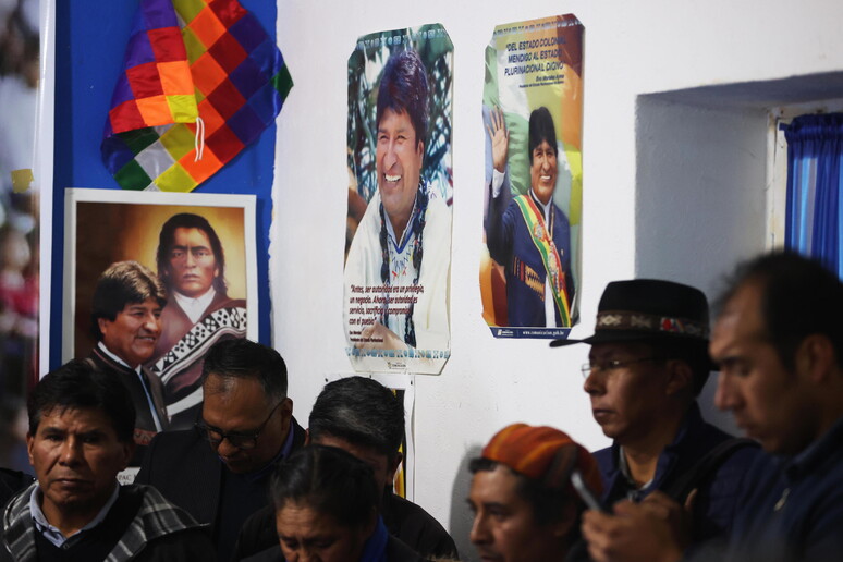 Bolivia, Morales annuncia la sua candidatura presidenziale