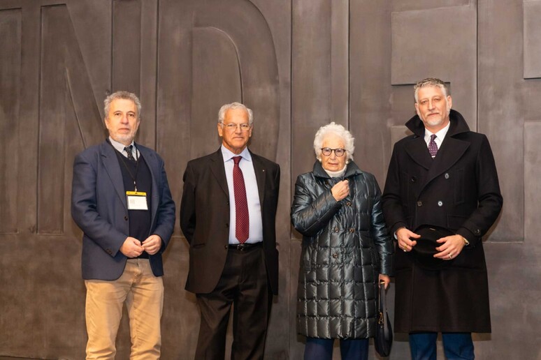 Giuli con la senatrice Segre al Memoriale della Shoah di Milano