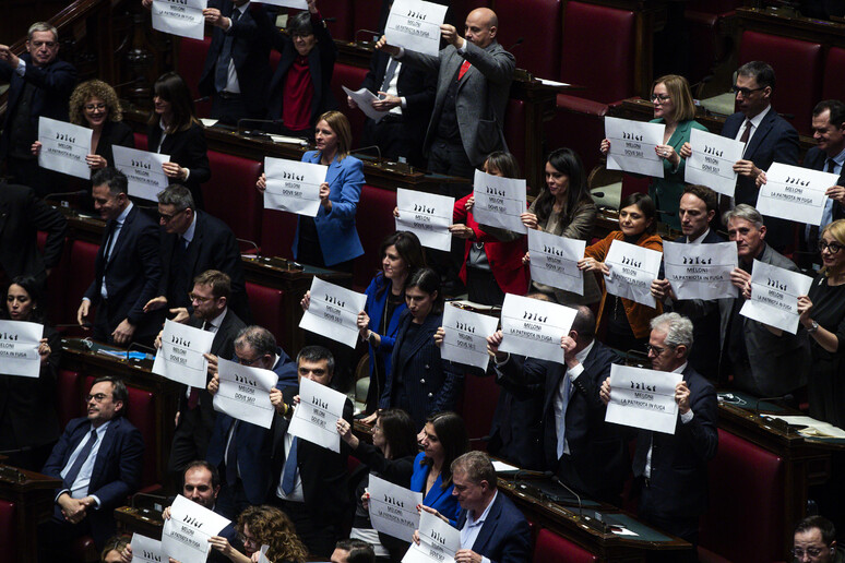 Botta e risposta Nordio-Bonelli. Schlein: 'Parla da avvocato difensore di un torturatore'