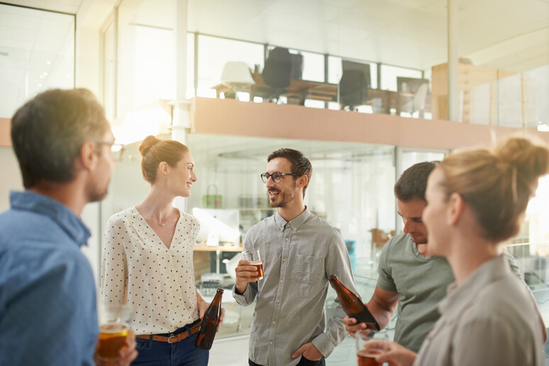 Friday casual @iStock. - RIPRODUZIONE RISERVATA